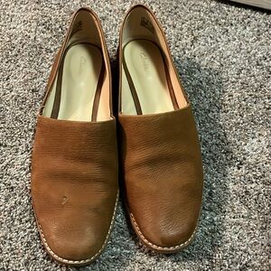 Clarks ladies Pure Easy leather slip ons. Size 9. A couple spots, see pictures.